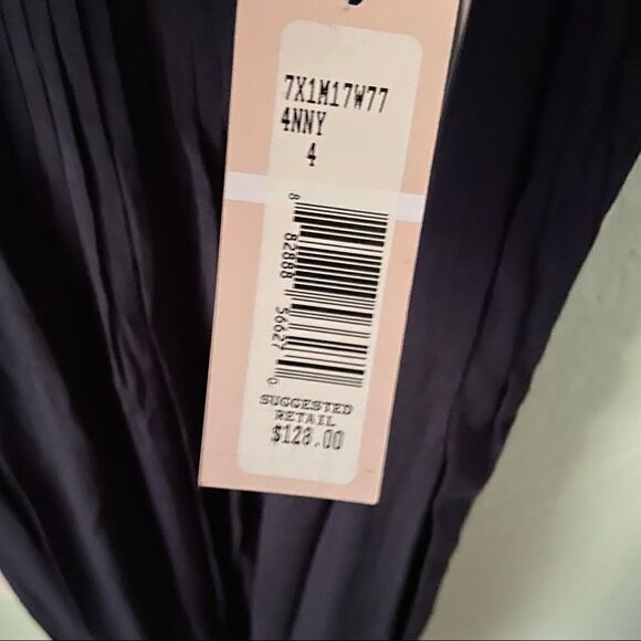 NWT Nanette Lepore Front Pleated Sleeveless Maxi Dress in Size 4 - Picture 8 of 8